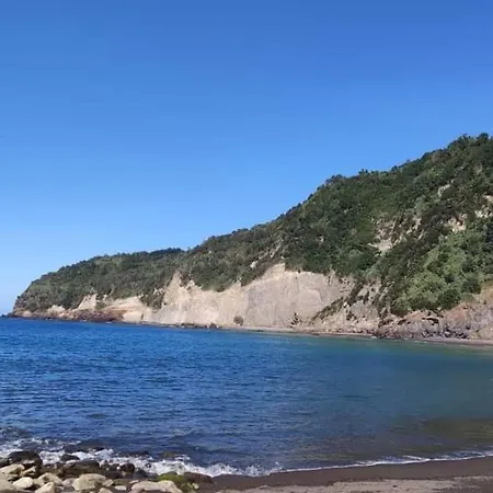 Avo Da Rosa * Ribeira Quente